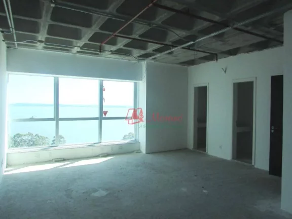 Imagem Seu Negócio no Lugar Certo! Sala Comercial Frente Shopping Barra!