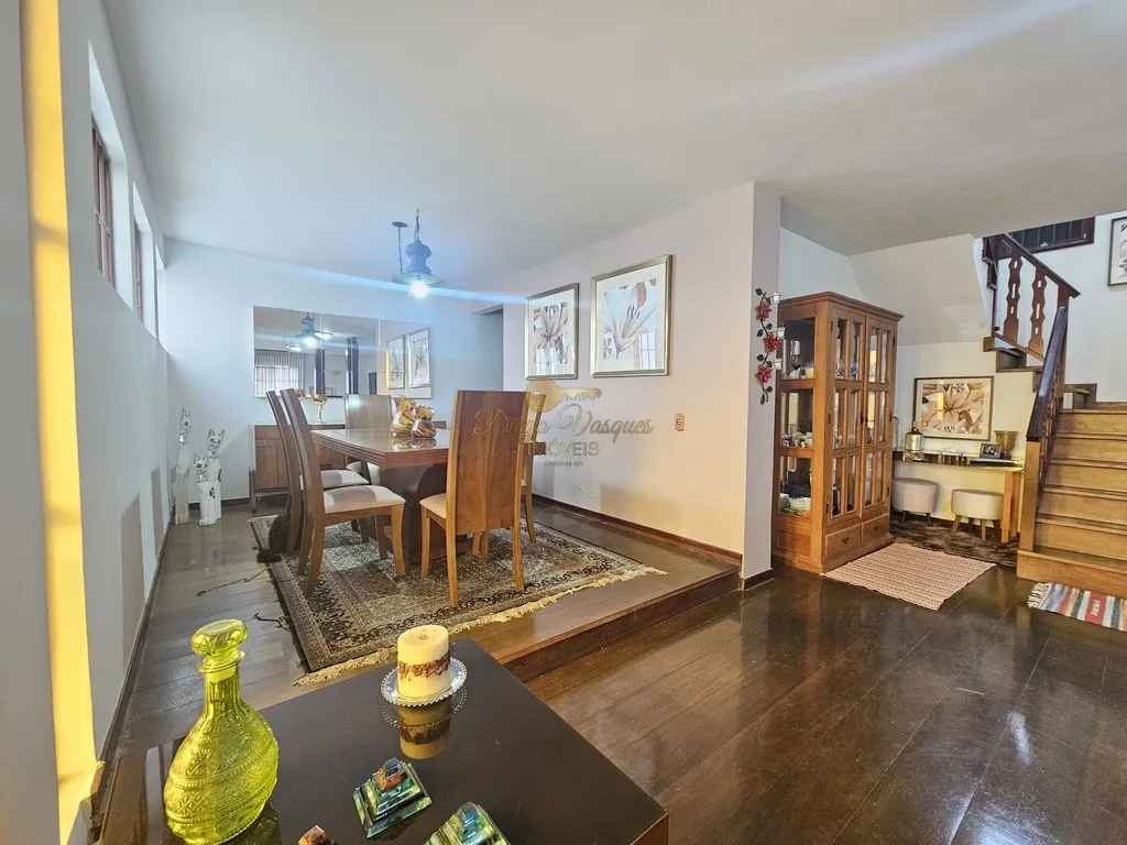 Imagem Casa para Venda em Teresópolis / RJ no bairro Fazendinha