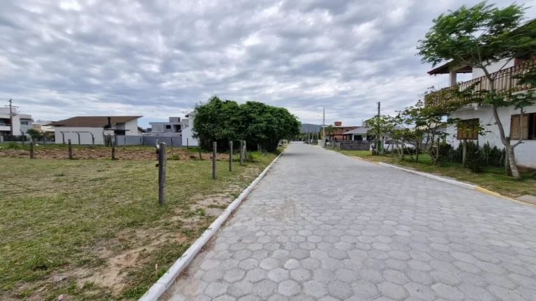 Imagem Terreno à Venda - Areias de Palhocinha, Garopaba-SC - 363,46 m² de área! Oportunidade!!