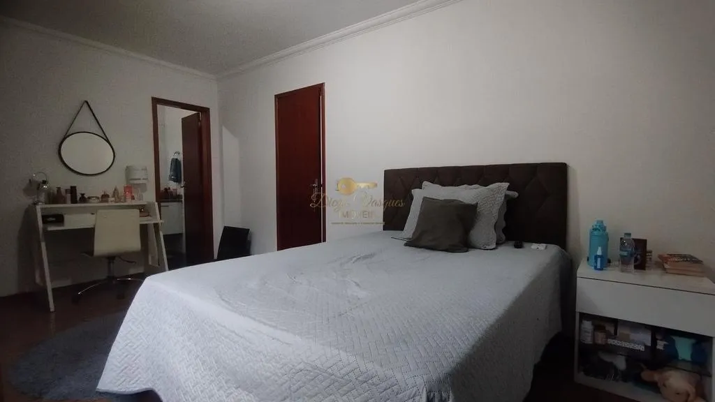 Imagem Casa em Condomínio para Venda em Teresópolis / RJ no bairro Araras