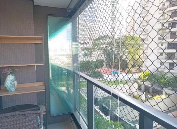 Imagem Apartamento à venda ou locação no Campo Belo com 1 quarto, 1 banheiro, 1 vaga.