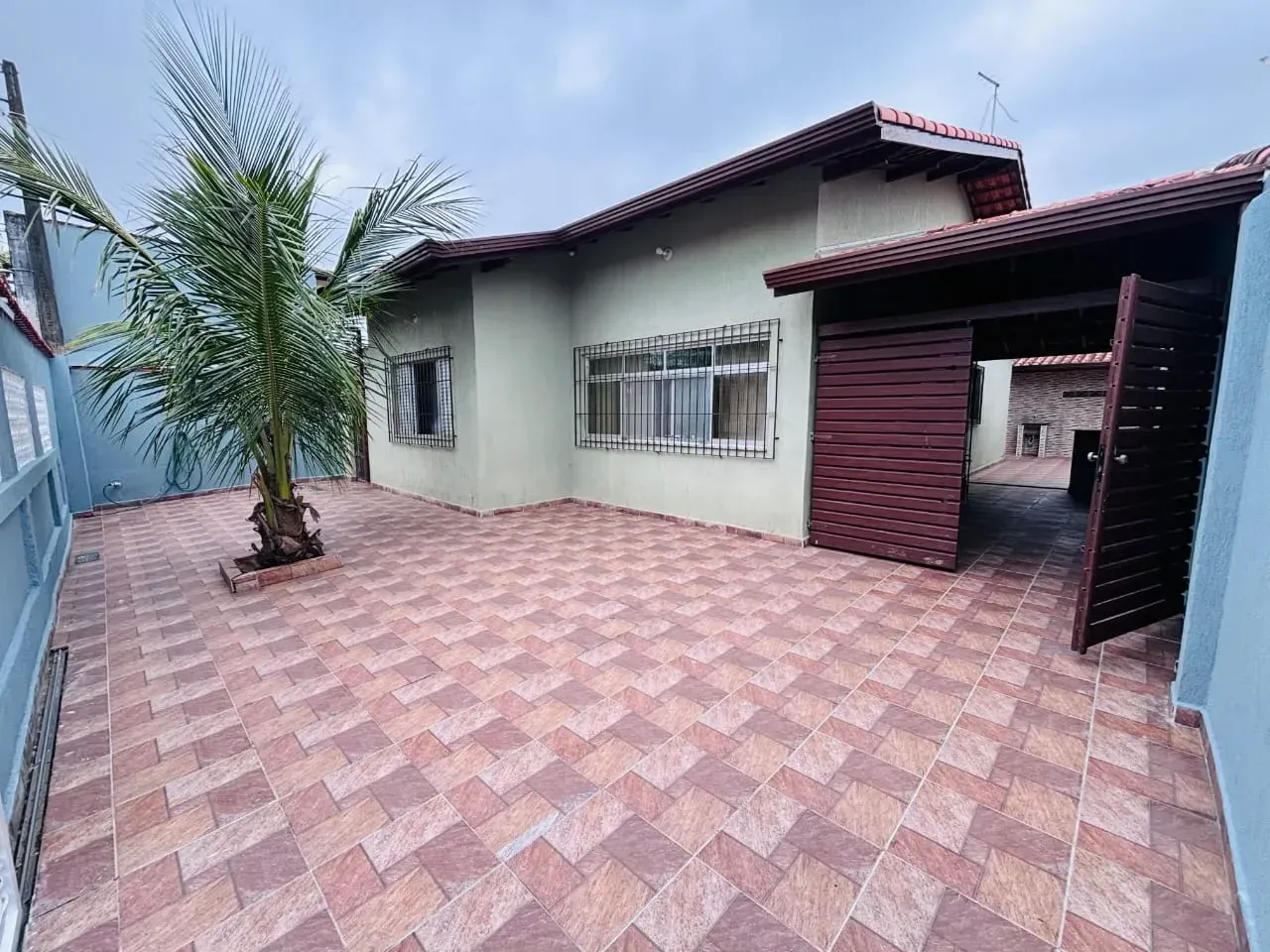 Foto do imóvel: Casa com 5 Quartos à Venda, 144, 39 m² em Pq. Balneário Itanhaem