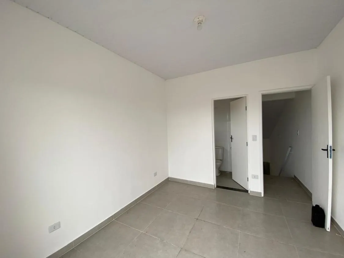 Imagem CASA COM MEZANINO NOVA À VENDA NO GAIVOTAS EM ITANHAÉM