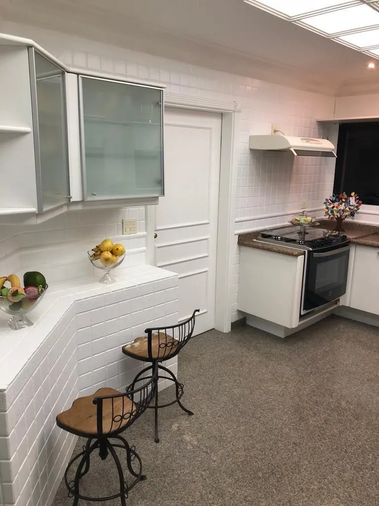 Imagem Apartamento Alto Padrão de 312 m² com 4 Suítes e Hall Privativo no Edifício Torre Branca ? Centro de Sorocaba