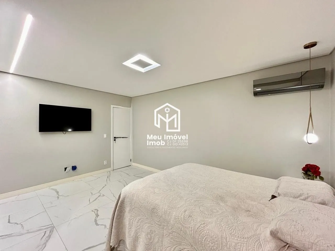 Imagem Casa 3 Suítes 397m² Reformada Colônia Agrícola Samambaia