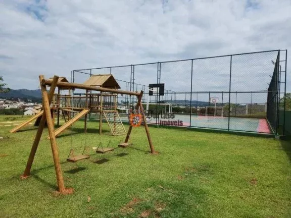 Imagem Casa com 3 dormitórios à venda, 185 m² por R$ 1.390.000,00 - Condomínio Residencial Ile de France - Bragança Paulista/SP