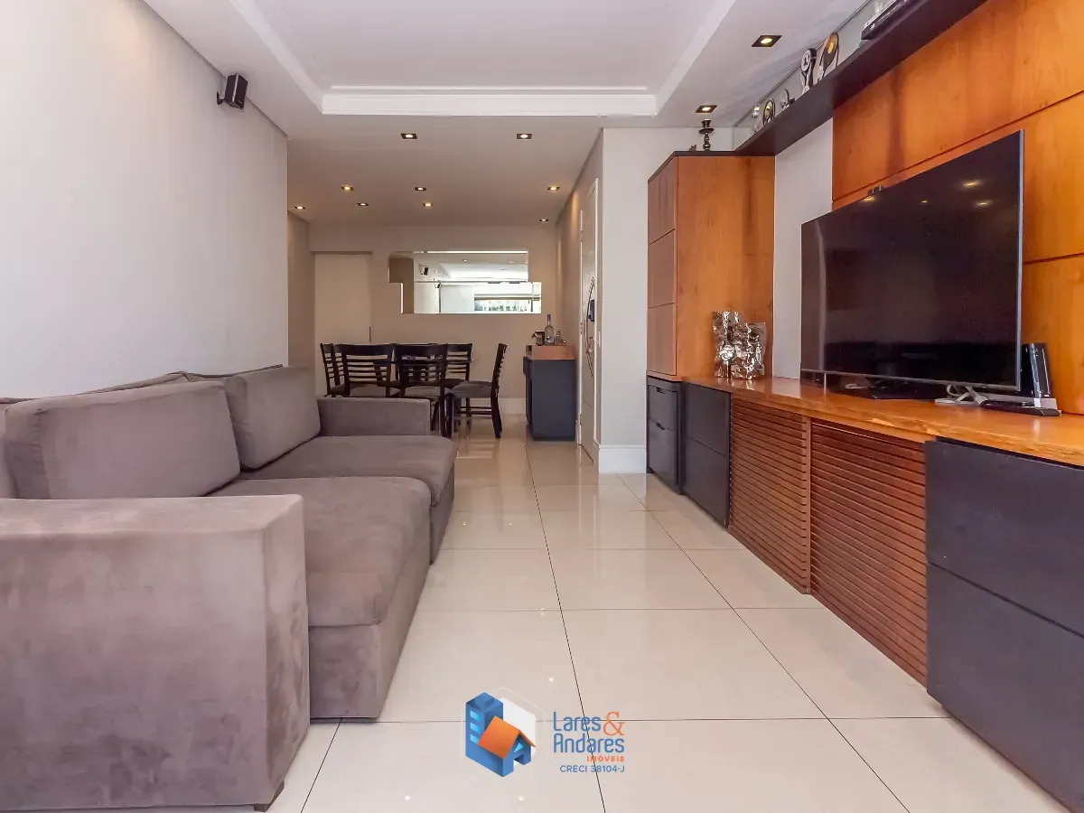 Imagem Apartamento para venda em Moema com 3 quartos, sendo 1 suíte, 107m²