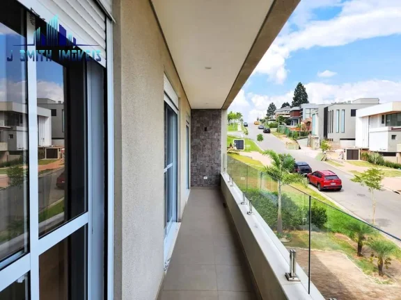 Imagem Casa no Alphaville Granja Viana - Moderna, 3 suítes, gourmet e piscina!