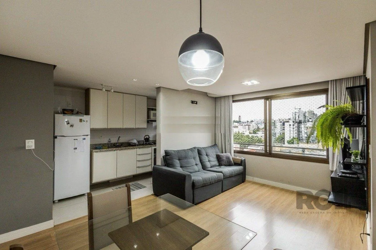 Imagem Apartamento 2 dormitórios, sendo 1 suíte, 63,88 m² de área privativa e 1 vaga(s) de garagem. Localizado na Rua/Av. Luzitana, no bairro Higienópolis em Porto Alegre.