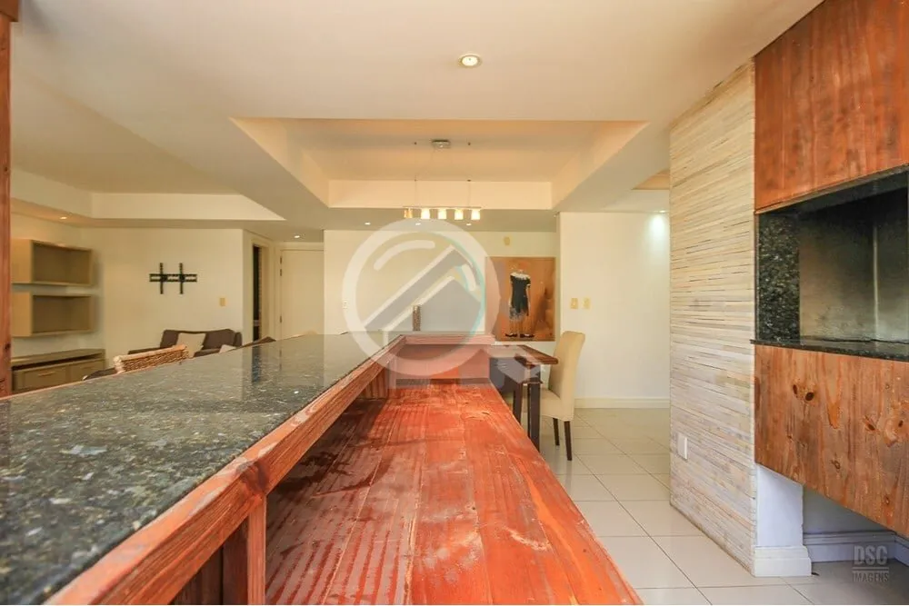 Imagem Apartamento MOBILIADO com 137 m² privativos na melhor localização da Av. Lageado, próximo ao Uni...