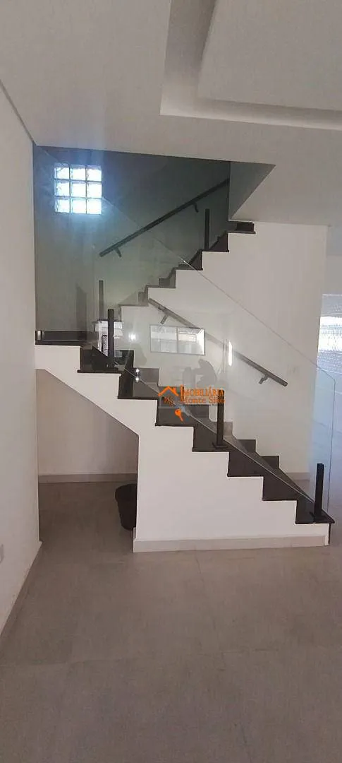 Imagem Sobrado com 3 dormitórios à venda, 260 m² por R$ 1.200.000,00 - Jardim Santa Clara - Guarulhos/SP