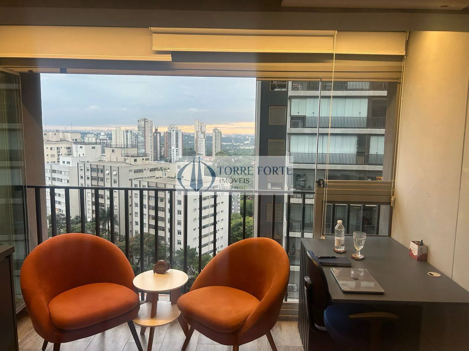 Foto do imóvel Lindo Studio com varanda Porteira fechada no Sumarezinho em Rua Harmonia
