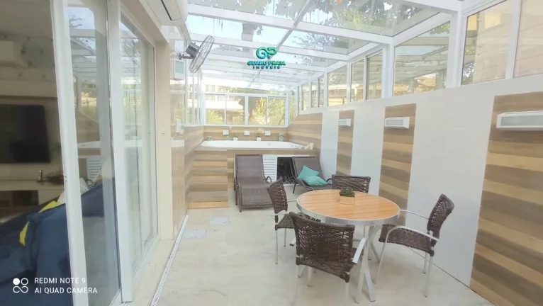 Imagem Casa Alto Padrão para Venda em Enseada Guarujá-SP