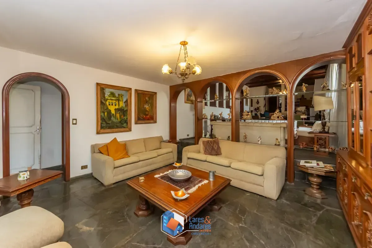Imagem Casa para venda em Campo Belo com 5 quartos, sendo 4 suítes, 369m²