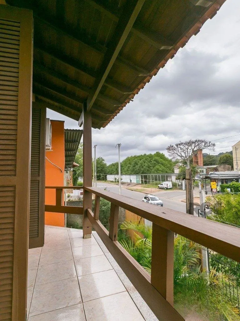 Imagem Casa de 3 dormitórios, no bairro Campo Novo