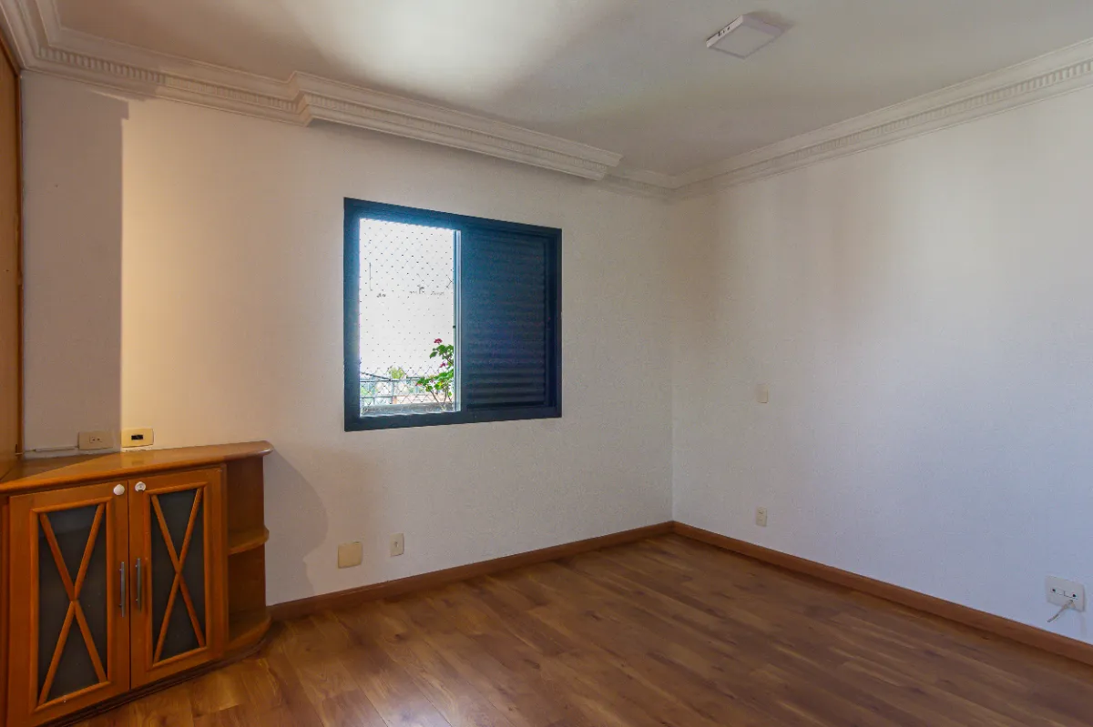 Imagem Cobertura para venda em Vila Suzana com 3 quartos, sendo 1 suíte, 223m2