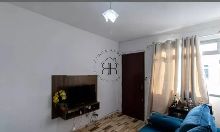 Imagem Localizado na cidade de São Paulo, no bairro Vila Silvia, este apartamento de 48m² oferece uma exc...