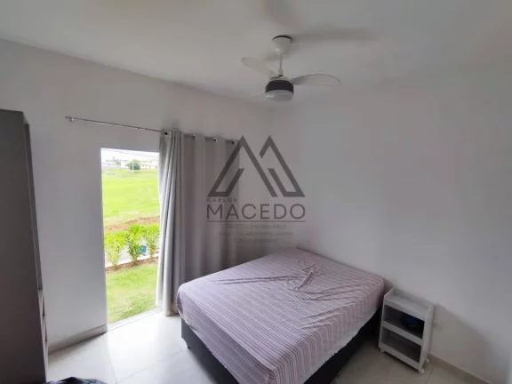 Imagem Casa térrea com 3 dormitórios, sendo 1 suíte Imóvel com terreno amplo, de 510m² na esquina Ampl...