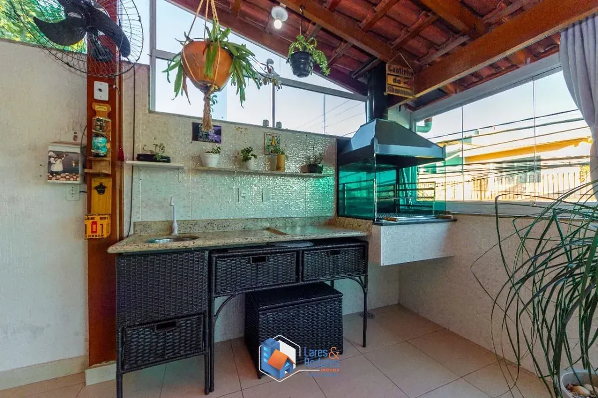 Imagem Sobrado para venda em Lauzane Paulista com 2 quartos, 140m²