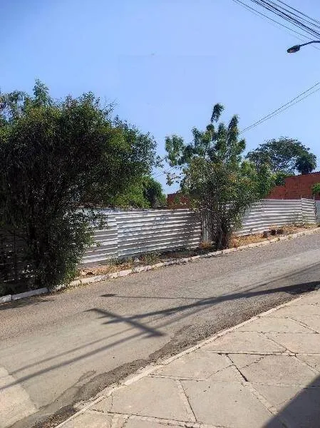 Foto do imóvel Terreno Bairro Araés em Araés