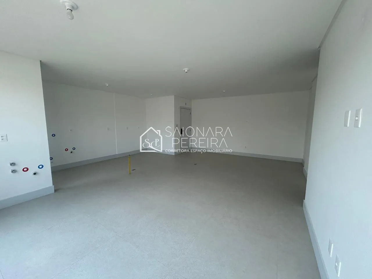 Imagem D/MYS APARTAMENTO COM 3 SUÍTES - ESTREITO - FLORIANÓPOLIS