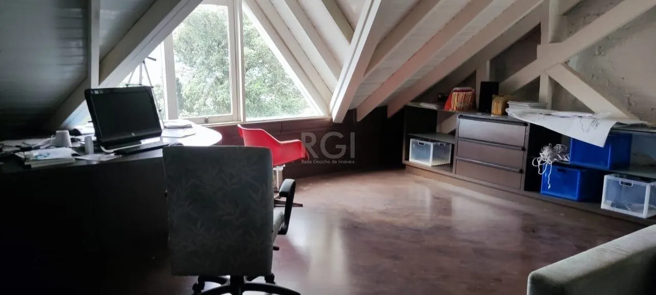 Imagem Casa para Venda - 1000m², 4 dormitórios, sendo 2 suites, Espirito Santo
