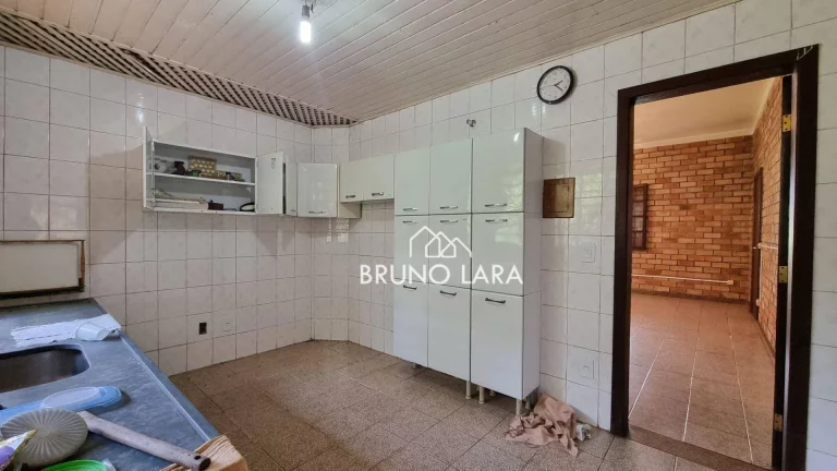 Imagem Casa disponível para locação no Centro em Igarapé-MG