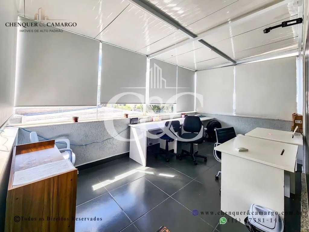 Imagem Imóvel Comercial para alugar, Avenida Jundiaí de 321.00m² com 11 Quartos e 4 Garagens