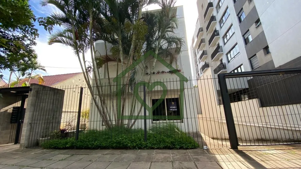 Imagem Apartamento de 3 dormitórios na Santos Neto - Petrópolis! 
Amplo, desocupado, são 128,00m2 de ár...