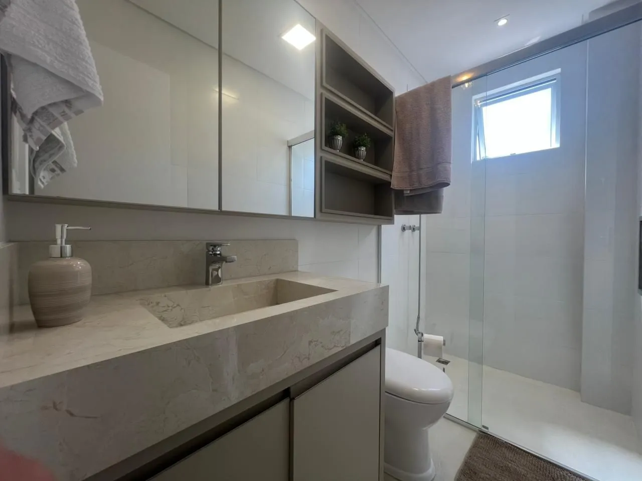 Imagem Apartamento à venda com 130m2 por R$ 2.050.000,00