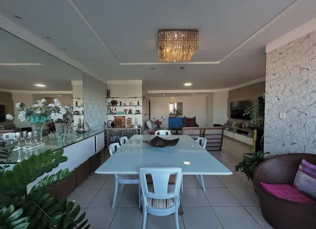 Imagem Apartamento com 4 dormitórios à venda, 203 m² por R$ 590.000,00 - Capim Macio - Natal/RN