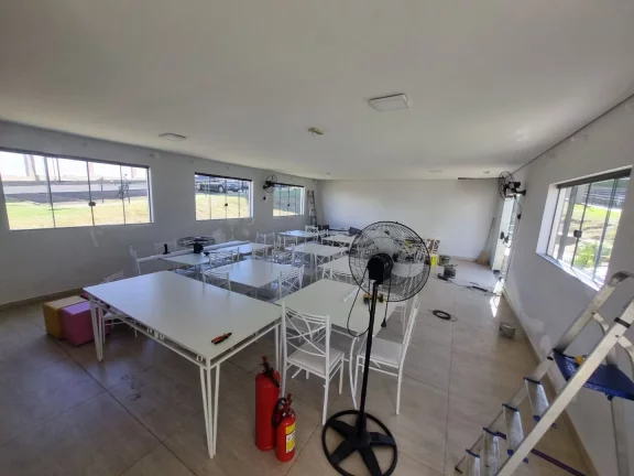Imagem Apartamento com 2 dormitórios à venda, 40 m² por R$ 190.000,00 - Jardim das Laranjeiras - Santa Bárbara D'Oeste/SP