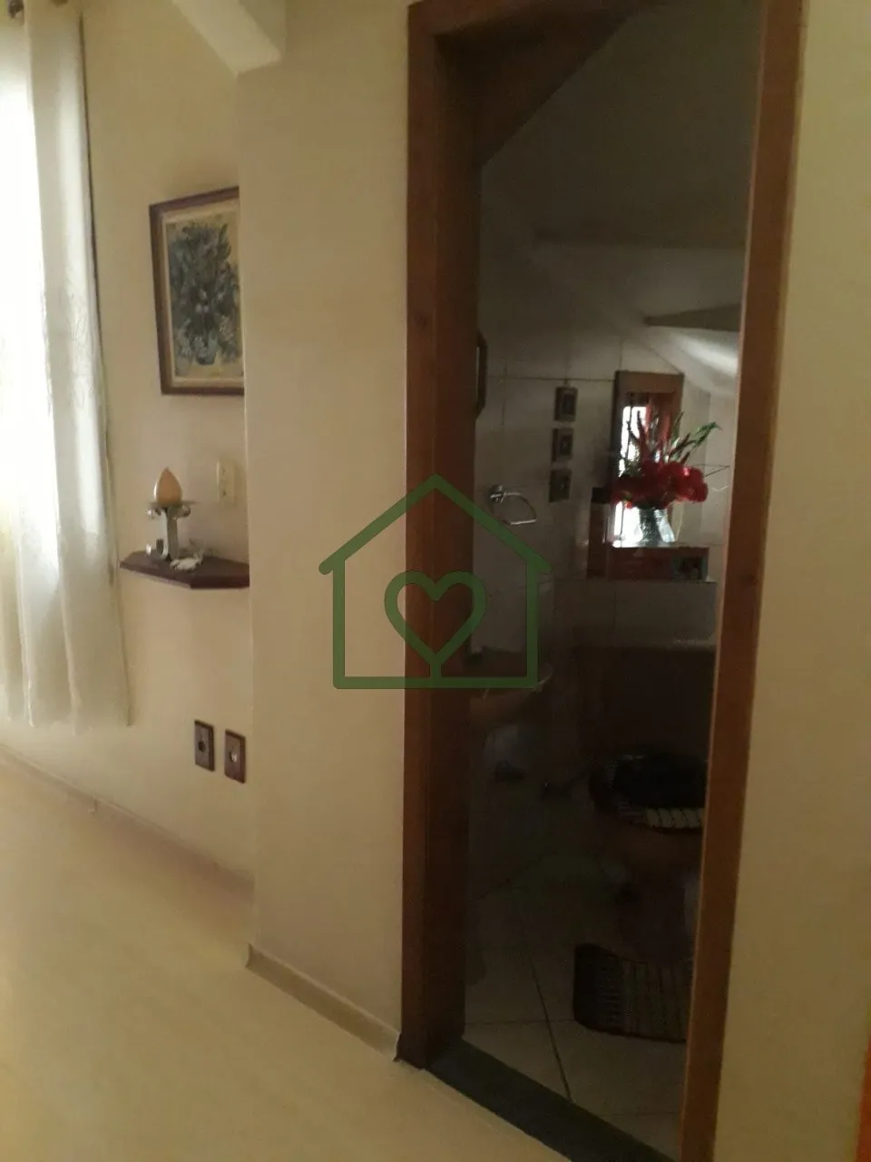 Imagem Ótimo casa/sobrado no bairro Auxiliadora, com 3 dormitórios, 3 vagas de garagem e anexo nos fundos...