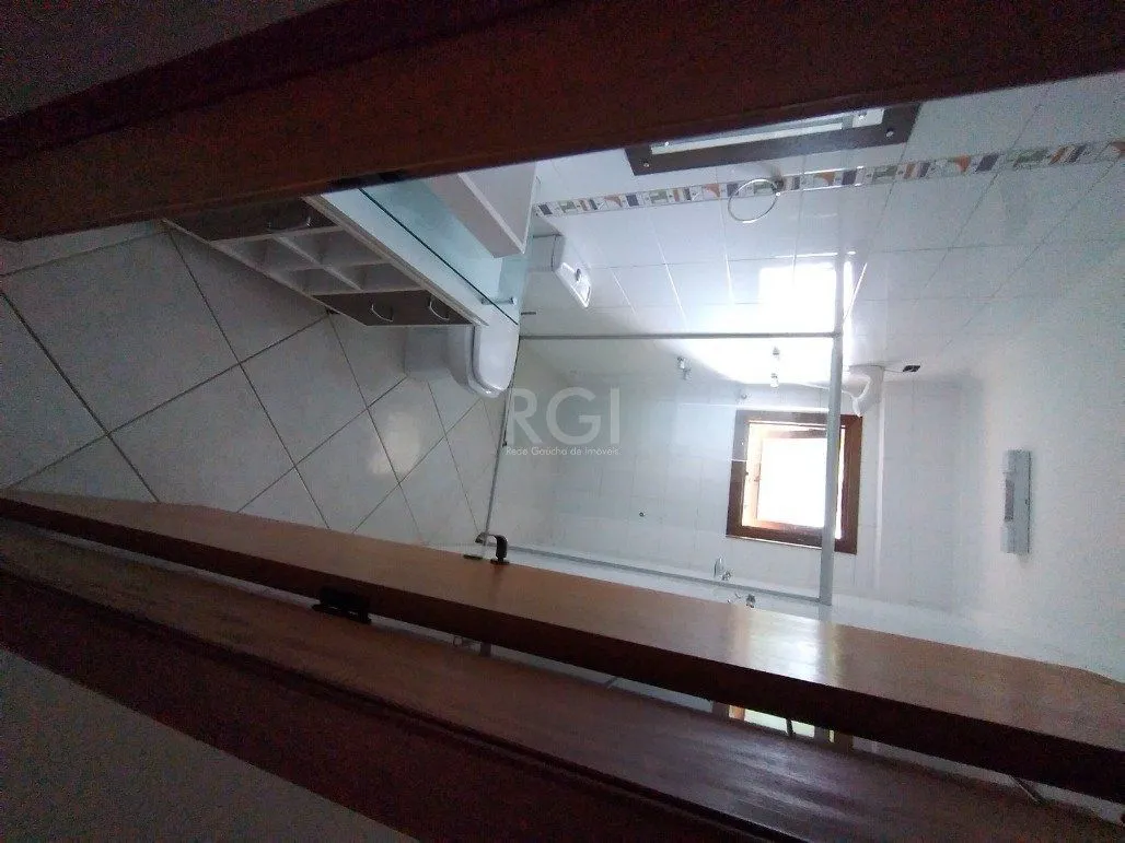 Imagem Predio para Venda - 265m², 0 dormitórios, 10 vagas - Belém Novo