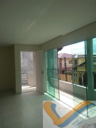 Imagem Prédio com 3 apartamentos