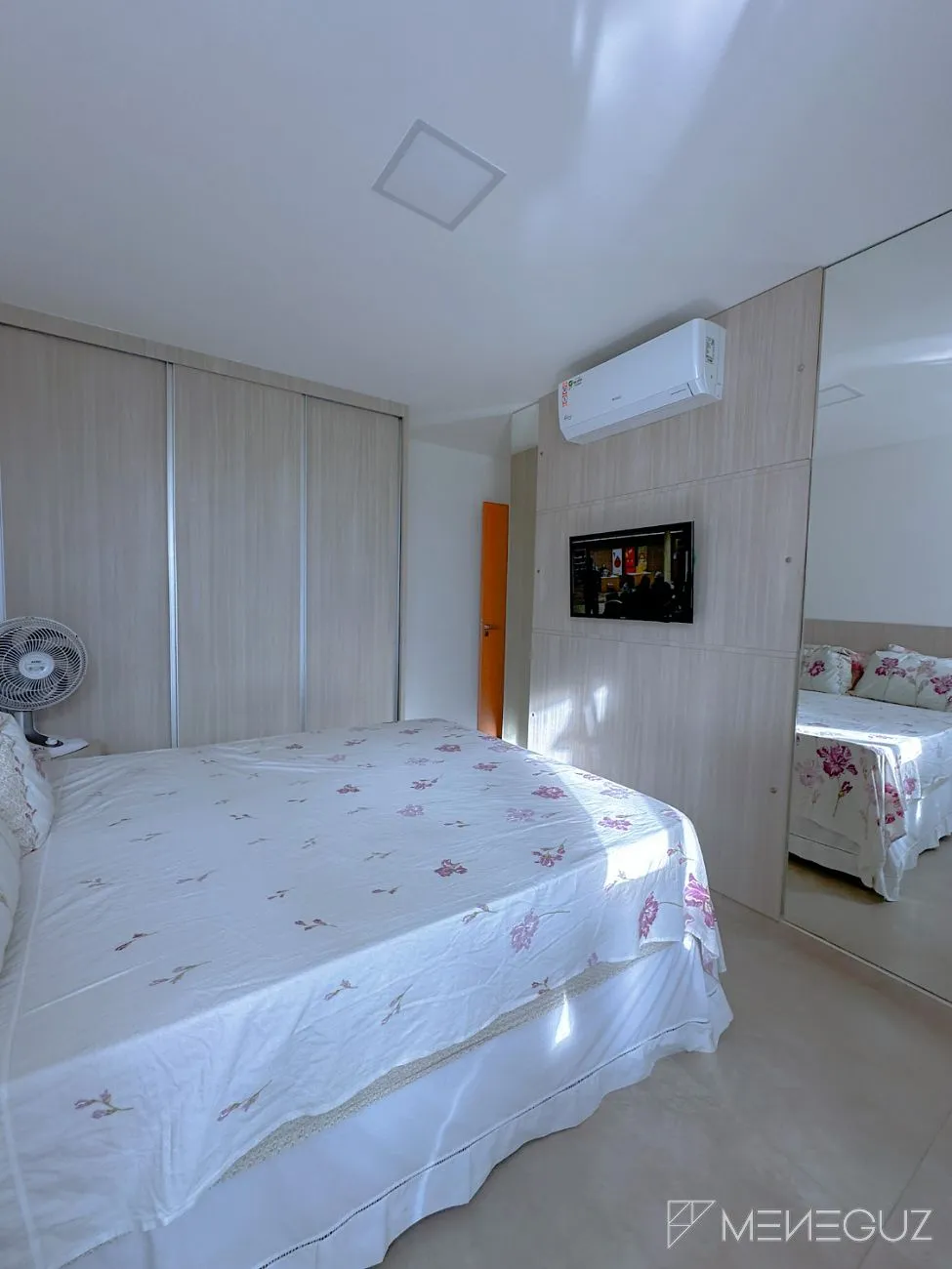 Imagem Apto 2 Quartos Mobiliado com Lazer, a poucos metros do mar