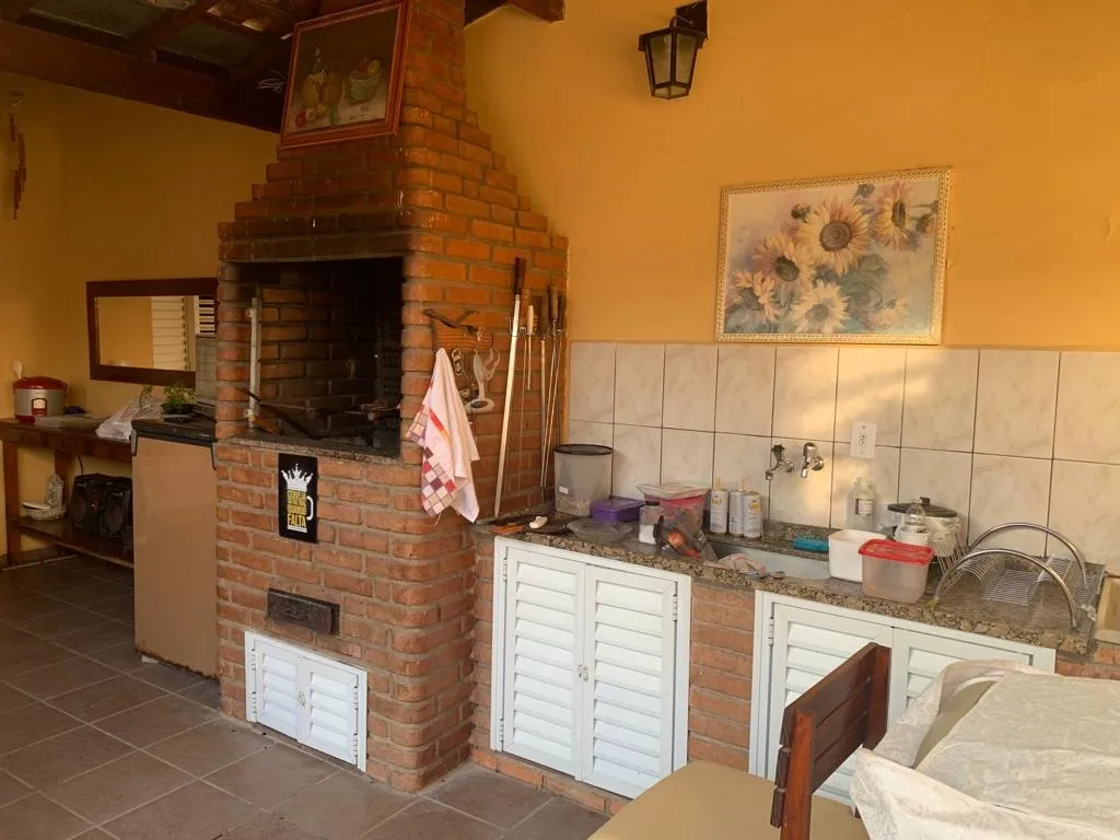 Imagem Casa à venda no Jardim Áurea em Salto de Pirapora