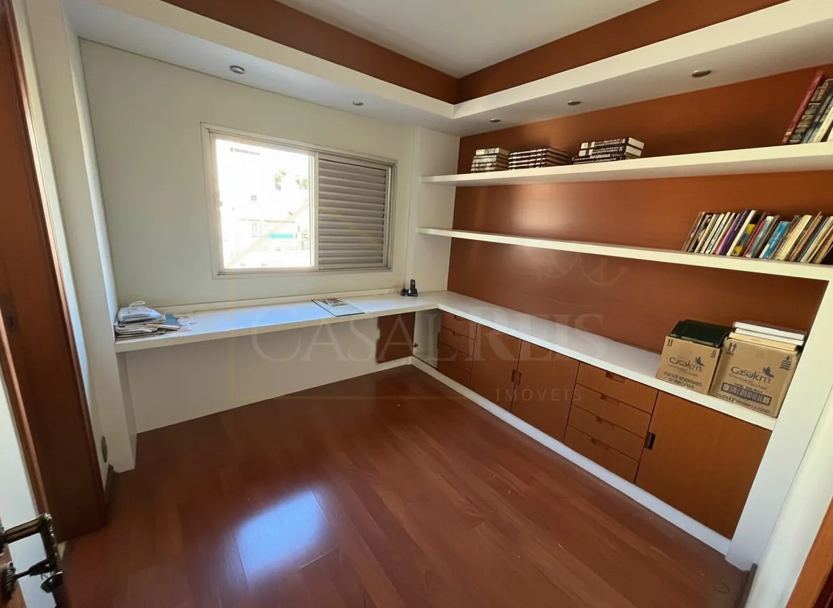 Imagem Apartamento 4 quartos à venda em Centro, Poços de Caldas