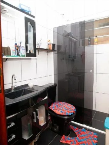 Imagem LOCAÇÃO DE CASA COMERCIAL OU RESIDENCIAL NO JARDIM CUMBICA, EM GUARULHOS/SP, 227m² com 3 quartos, suíte, cozinha com ilha e garagem. CONSULTE-NOS.