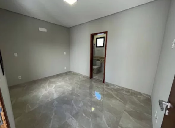 Imagem CASA COM PISCINA 03 DORMITÓRIOS SUÍTE CONDOMINIO HORTO FLORESTAL VILLAGIO