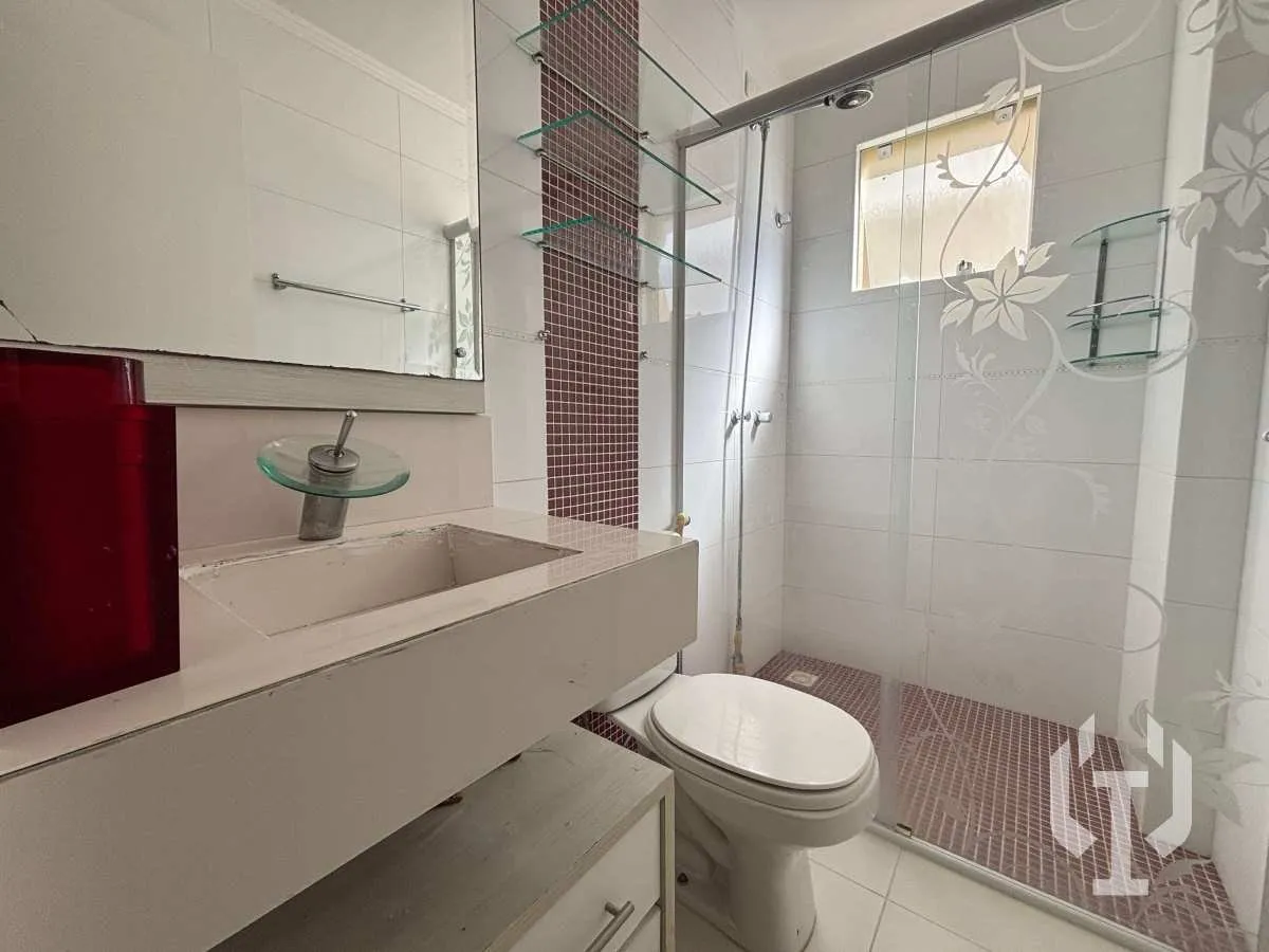Imagem Apartamento à venda, no Tatiane Delagnello -, em Itapema, Meia Praia, com 3 quartos, 140m2