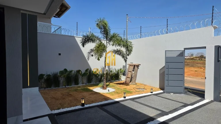 Imagem CA1716Belíssima casa de Altíssimo Padrão com 3 suítes no Setor FaiçalvilleA casa possui - Plant...