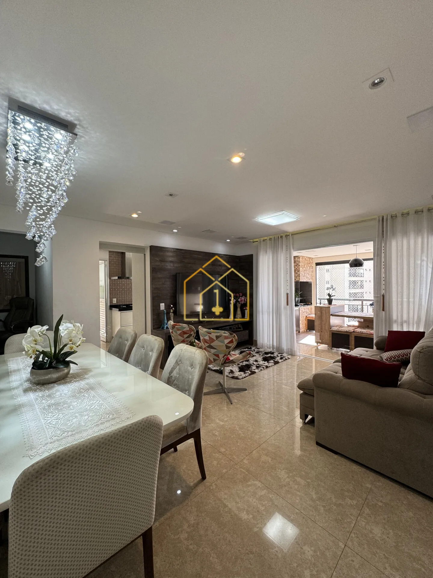 Imagem Apartamento à venda 126m² 3 quartos 3 suítes 2 vagas | Vila Gilda- Santo André - SP