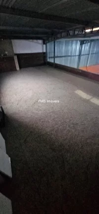 Imagem Galpão com 1370m2 no Brás.