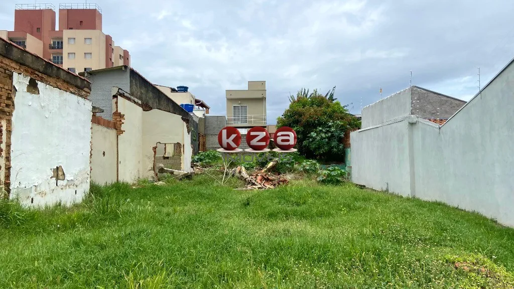 Imagem Terreno Comercial à Venda em Valinhos-SP na Vila Clayton, região central, 415m² de Área
