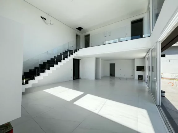 Foto do imóvel Casa em Condomínio para venda em Porto Alegre