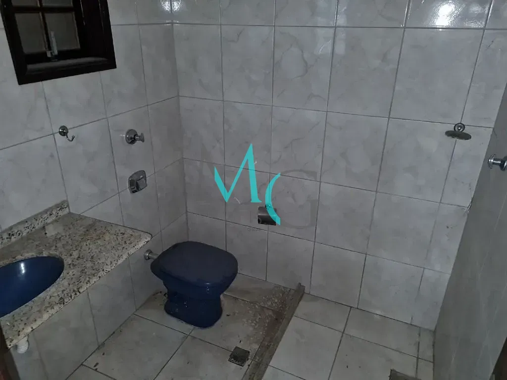 Imagem Casa com 4 dormitórios à venda, 272 m² por R$ 410.000,00 - Campo Grande - Rio de Janeiro/RJ