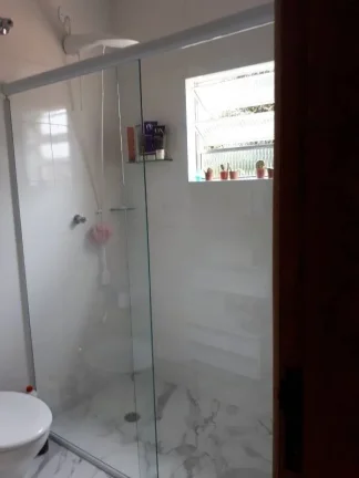 Imagem Seja bem-vindo à sua nova casa dos sonhos! Esta incrível residência de 4 quartos, sendo 2 suítes...