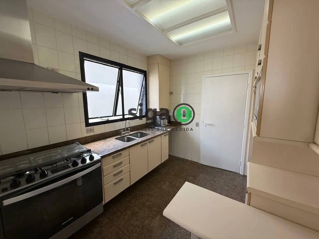 Imagem Penthouse Exclusiva no Brooklin - Locação e Venda - 216m² , 3 suítes e 3 vagas!!