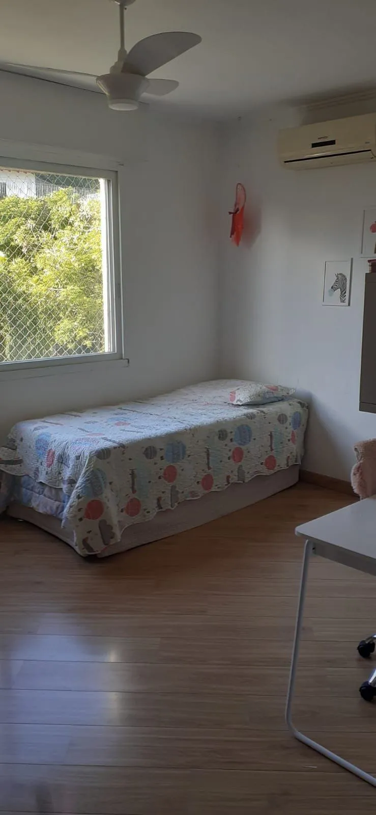 Imagem Apartamento de 2 dormitorios á venda no Bairro Cristal - Porto Alegre